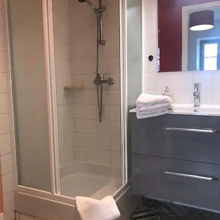 Les Chemins Verts Bed & Breakfast *